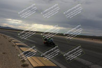 media/Sep-21-2025-Race Pace (Sun) [[98bf33ef95]]/Verified/3-Turn 11 Inside (850am)/